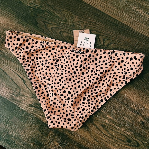 NWT Billabong Lowrider Full Coverage Bikini Bottom - Picture 2 of 5